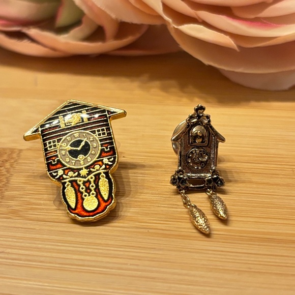 Vintage Cuckoo Clock Pins (set of 2) - Picture 1 of 6
